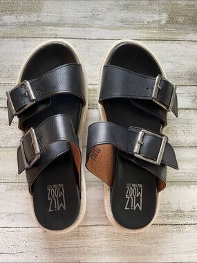 Miz Mooz Peyton Black Leather Double-Strap Slide Sandals White Chunky Sole
